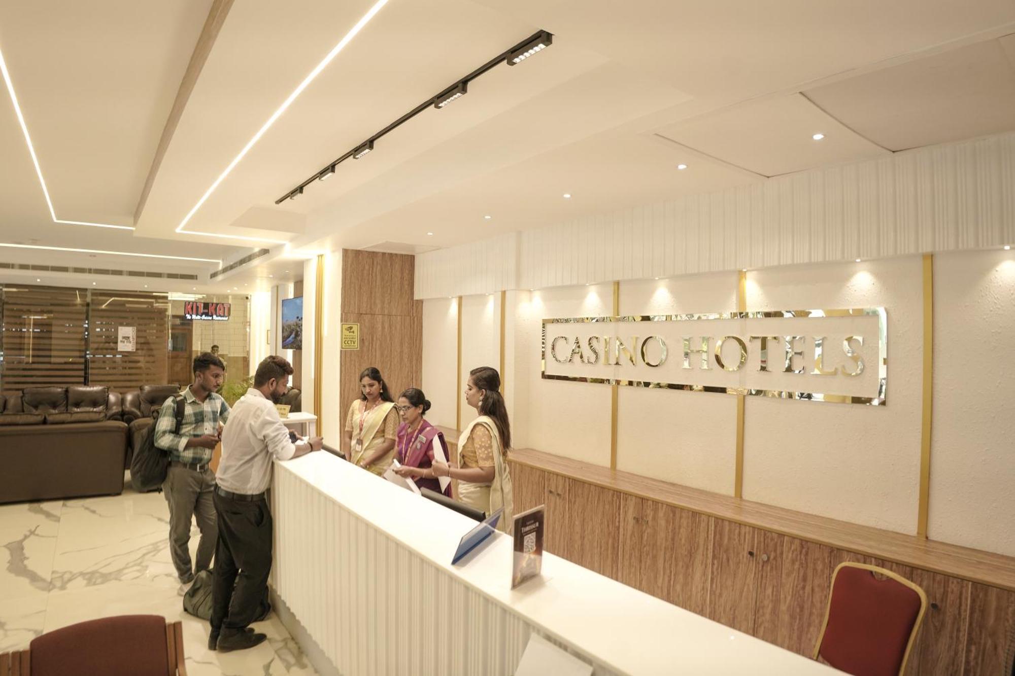 Casino Hotels Ltd Thrissur Exterior photo